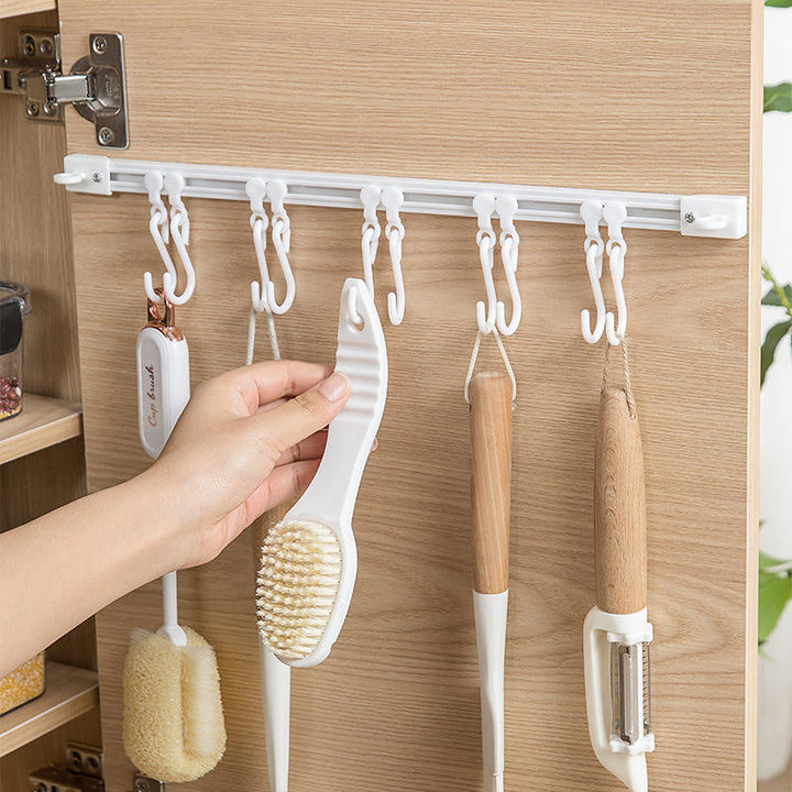 Punch Free Hooks for Easy Organisation